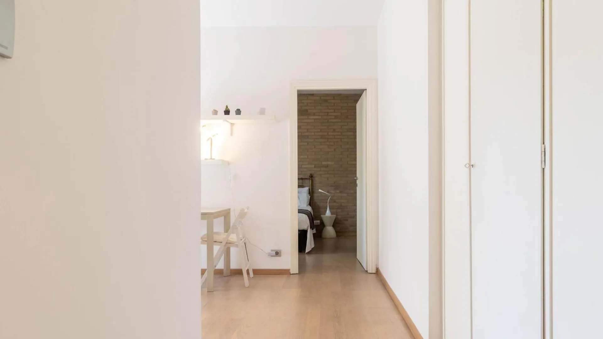 Roma Centro * * * * *- S.Croce In Gerusalemme Loft Apartment 0*, Rome Italy
